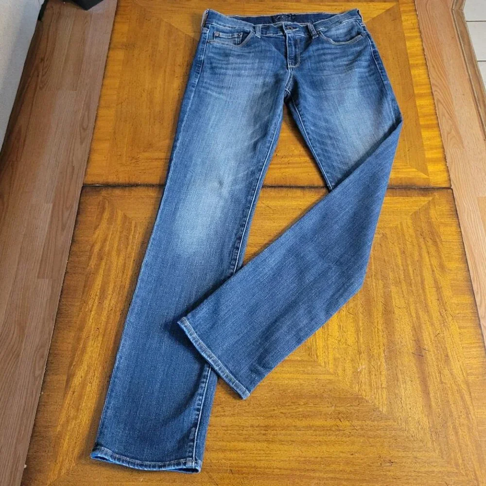 Lucky Brand Medium Wash Sweet Straight Jeans - Size 4/27 - Picture 1 of 15